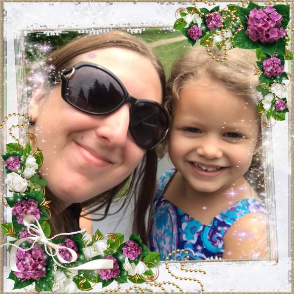 Meet your Posher, Laura - Picture 1 of 2